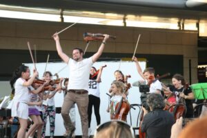 Un saluto musicale dell’Orchestra delle Piagge