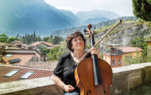 I violoncellisti di Natalia Gutman in concerto