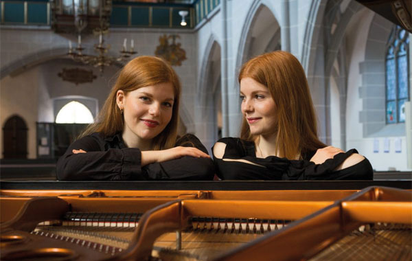 Clara e Marie Becker per Classiche Forme