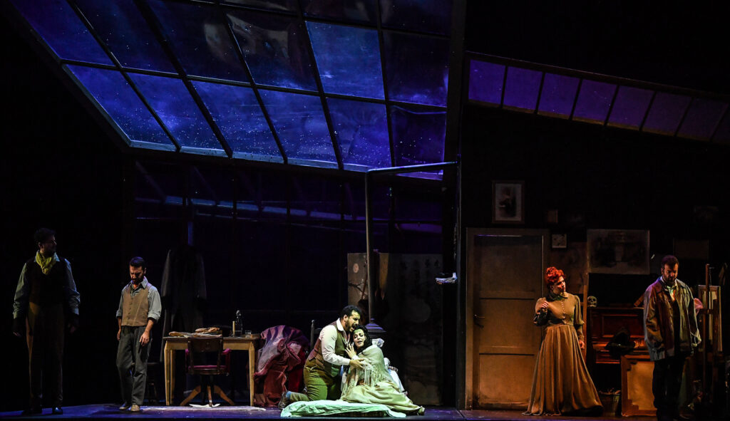 14 La boh#U00e8me_20Gen19_Teatro Goldoni Livorno_una scena atto 1_foto di Augusto Bizzi