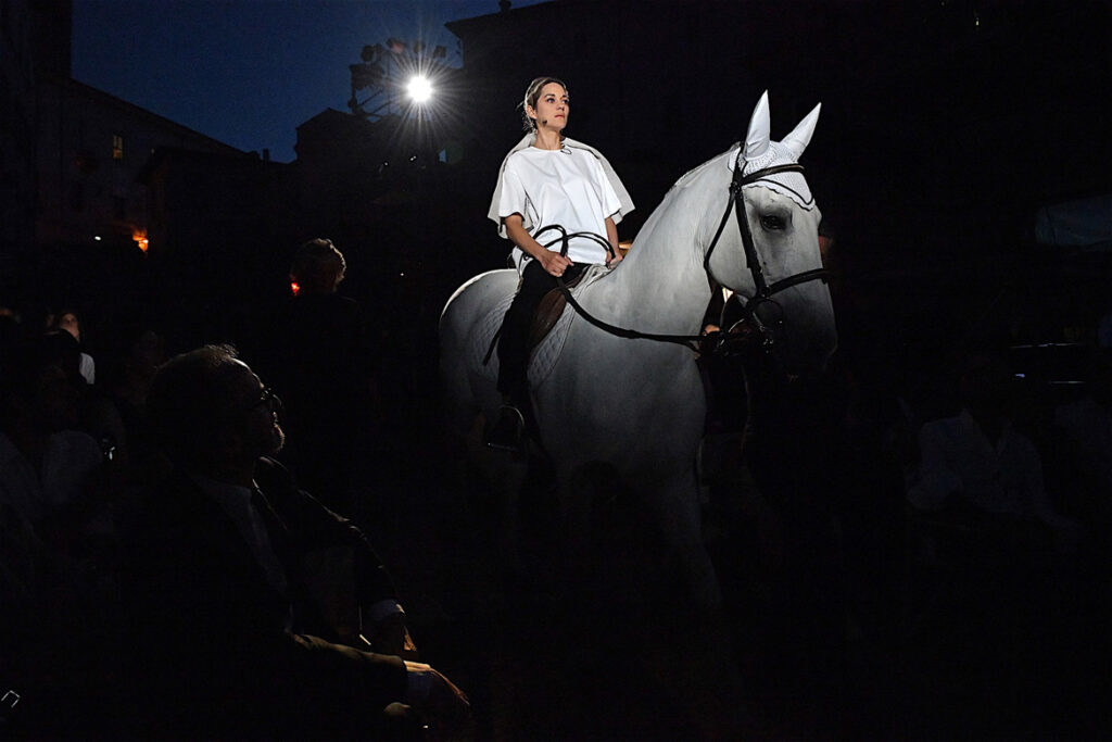 jeanne-d-arc-au-bucher-festival-di-spoletofoto-mlaura-antonelli-agf-1