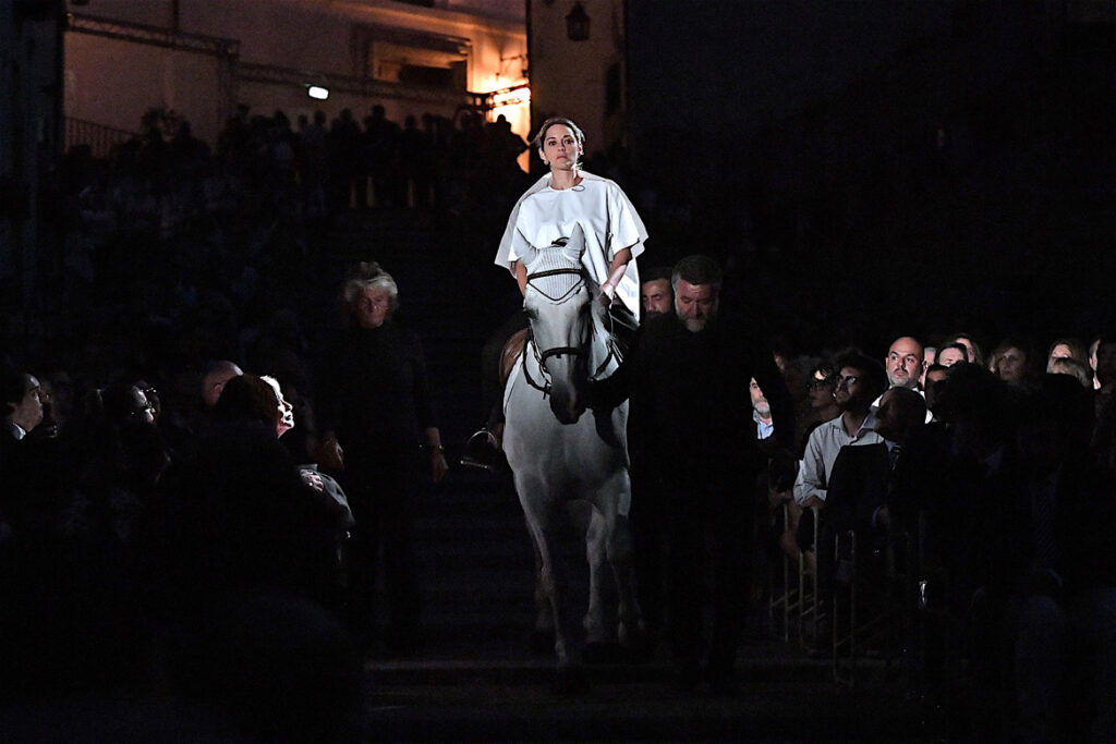 jeanne-d-arc-au-bucher-festival-di-spoletofoto-mlaura-antonelli-agf-5