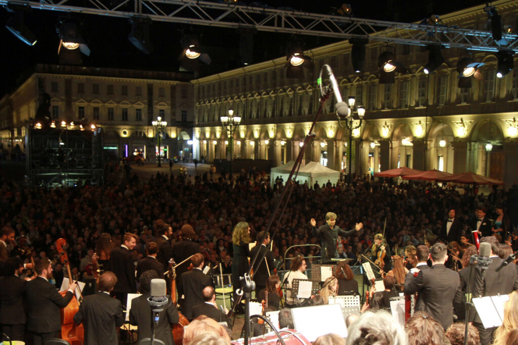 rustioni-torino-20170910-la-nona-dei-ragazzi-in-piazza_36785340870_o