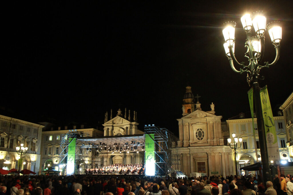 rustioni-torino-20170910-la-nona-dei-ragazzi-in-piazza_36993330426_o